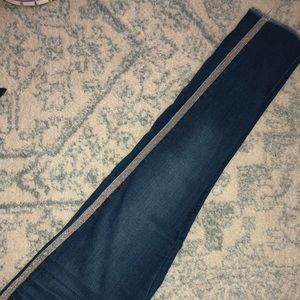 🌸 Embellished Skinny Jeans